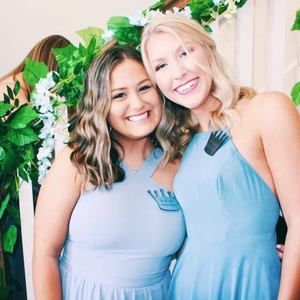 Meet your Posher, Nicole